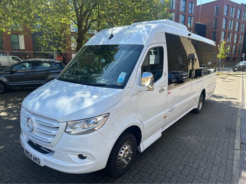 2024 Ilesbus Harmony Mercedes 517 Sprinter routeone Trader