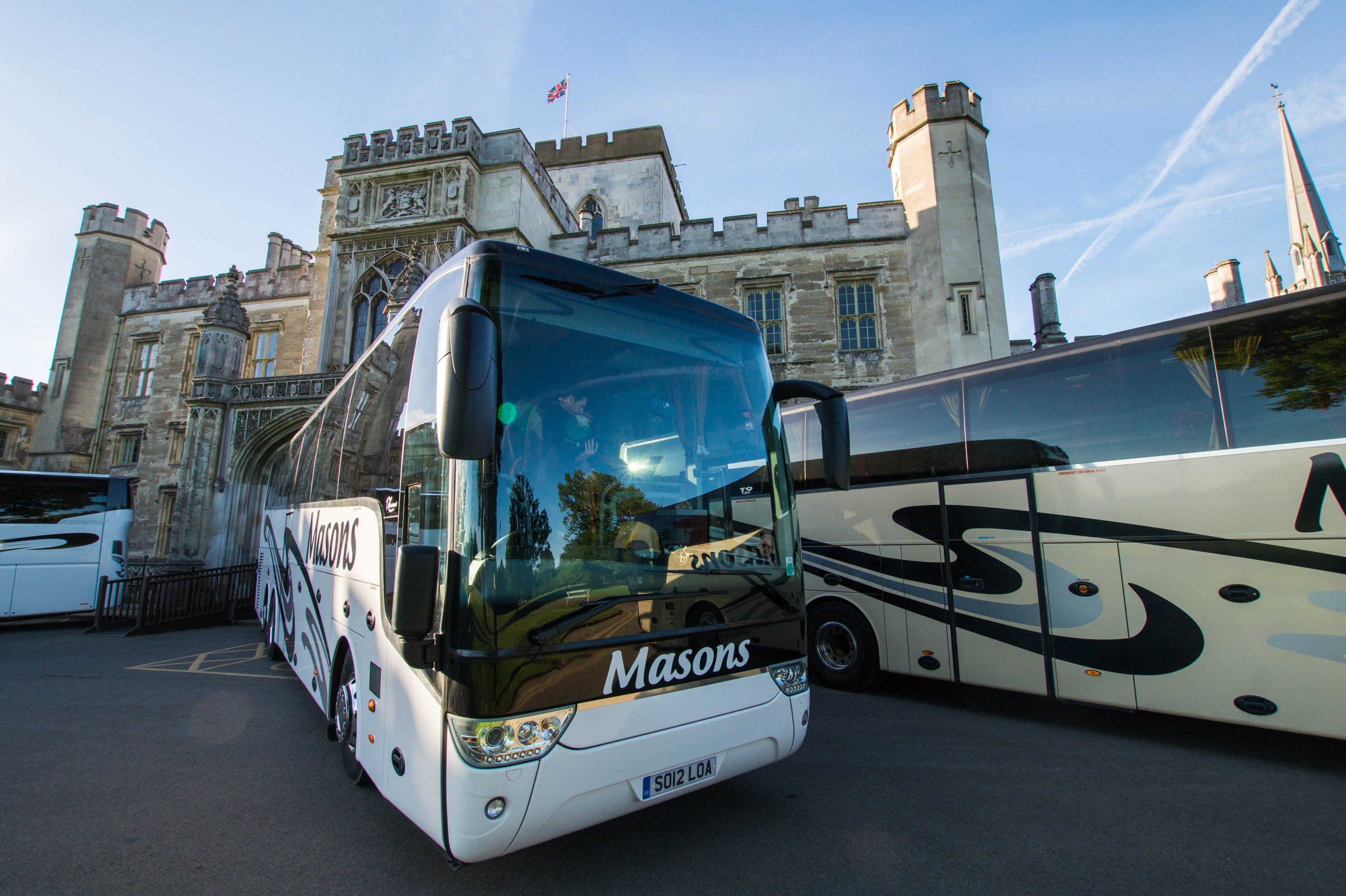 Masons Coaches 21
