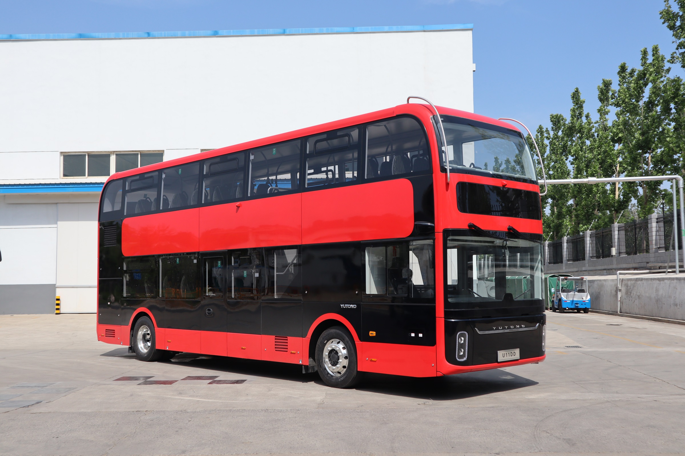 First Bus places 169 strong Yutong battery electric order