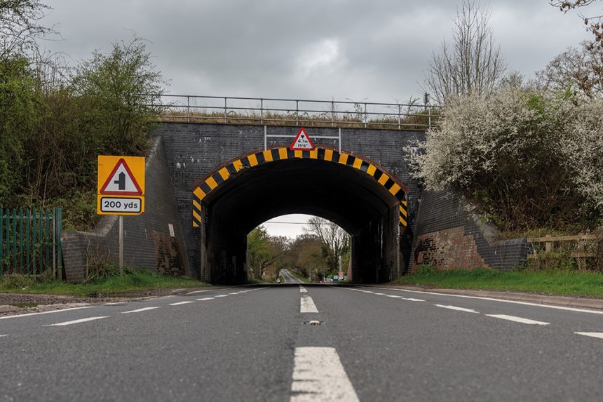 Strong warning for Stagecoach East Mids after two bridge strikes