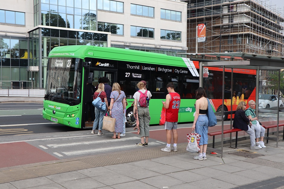 Shared space floating bus stops to be paused